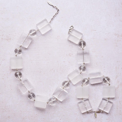 Vintage Oscar De La Renta Frosted & Clear Lucite Necklace Antique Elegant Lightweight