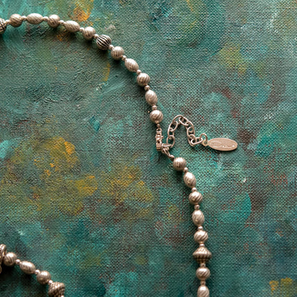 Vintage Oscar De La Renta 16 Inch Antiqued White Gold Plated Pendant Necklace