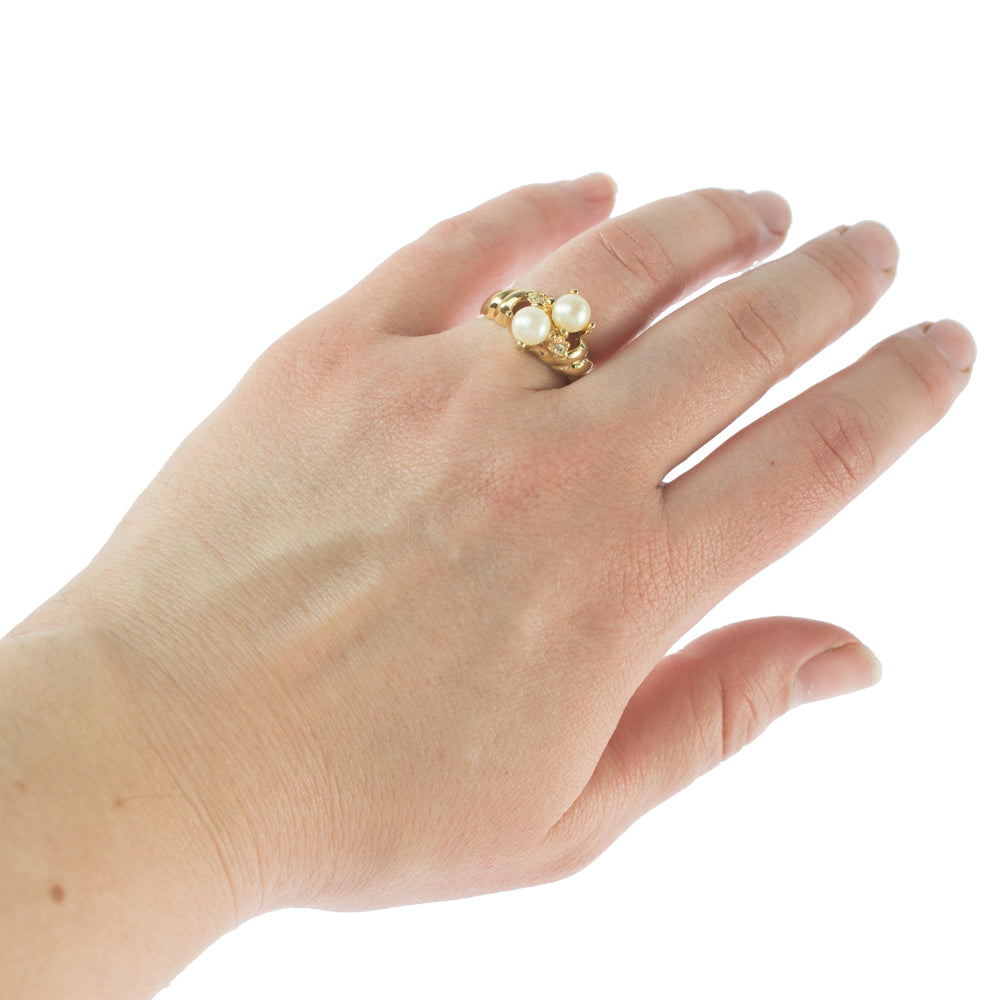 Vintage White Pearl and Austrian Crystal Ring 18k Yellow Gold Electroplated Made in USA