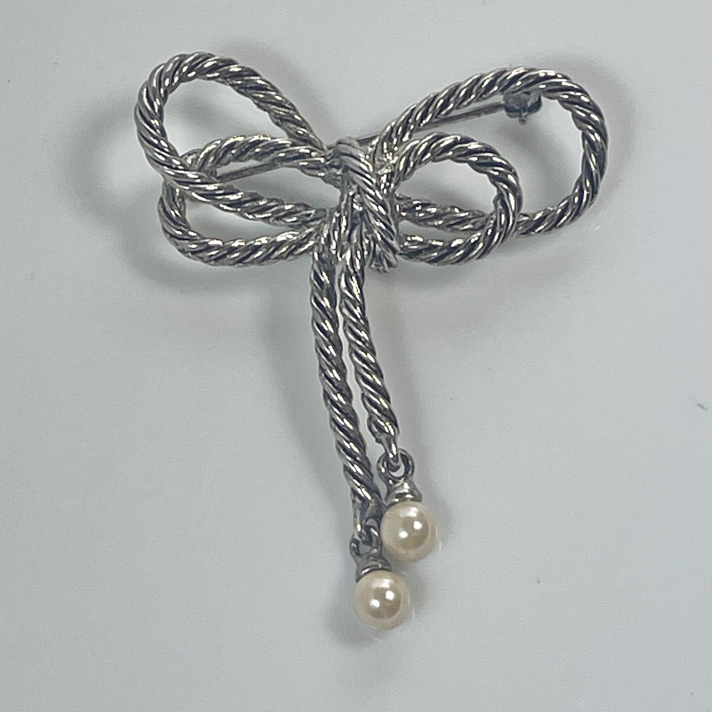 Oscar de la Renta Vintage Brooch Pin Twisted Rope Bow Antiqued White Gold Plated Women's Designer Lapel Pin Collectors of Oscar Signed