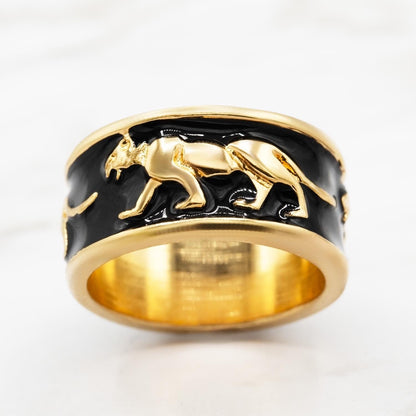 Vintage Ring 1970s Black Enamel Tiger Panter Lion Motif 18k Gold Electroplated Ring for Women or Men Band Statement Layering Unique Rings