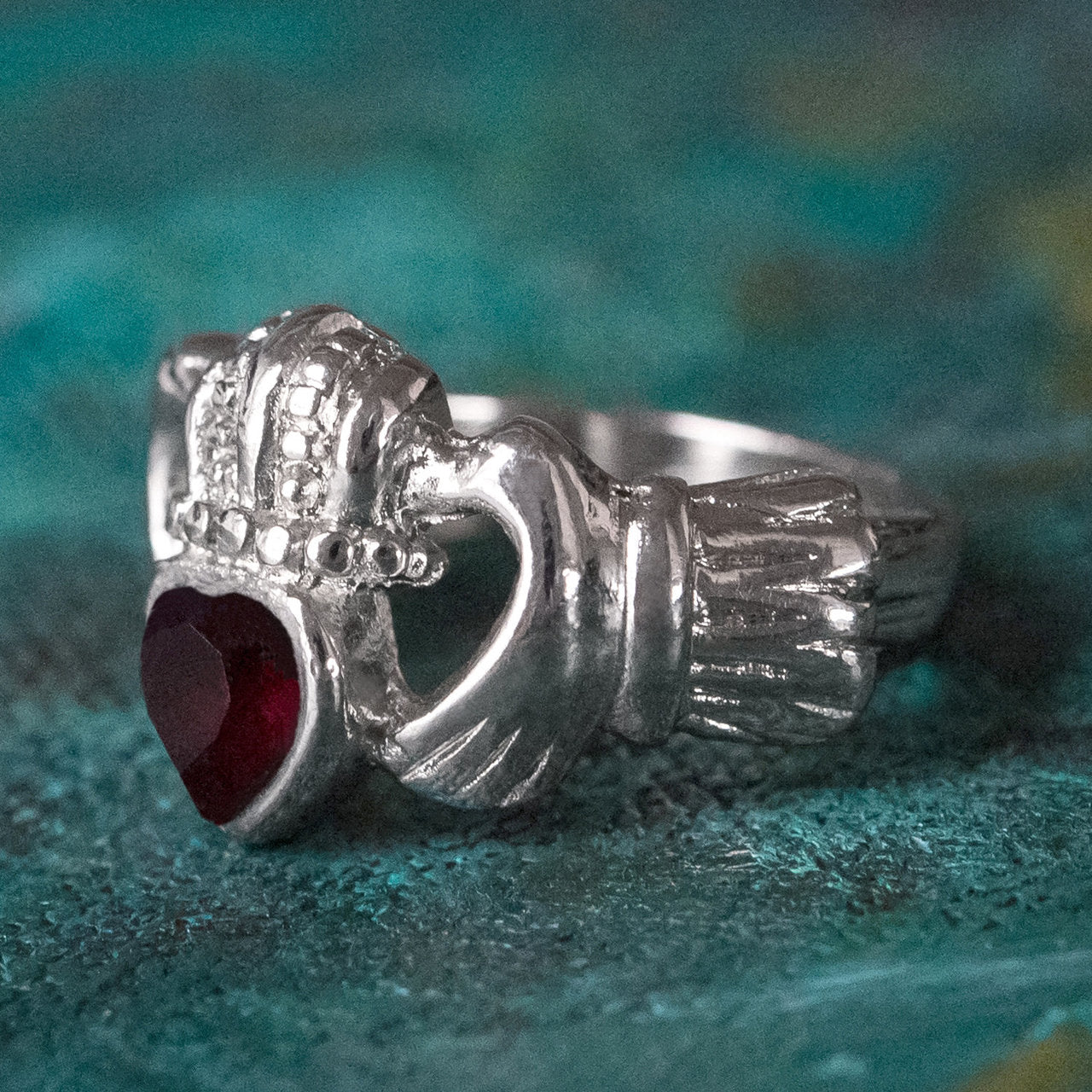 Vintage Jewelry Garnet Austrian Crystal Claddagh Ring 18k White Gold Electroplated Made in the USA