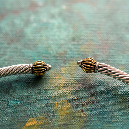 Vintage Oscar De La Renta 16 Inch Cable Wire White Gold Tone Collar Necklace #OSN-COLL-WY