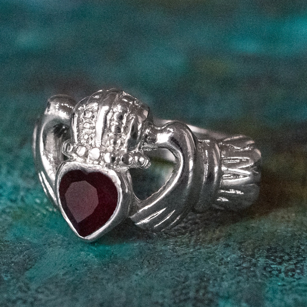 Vintage Jewelry Garnet Austrian Crystal Claddagh Ring 18k White Gold Electroplated Made in the USA