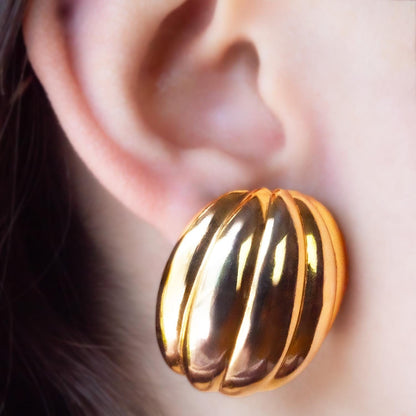 Vintage Earrings Oscar de la Renta Clip Earrings Polished Gold Tone Button