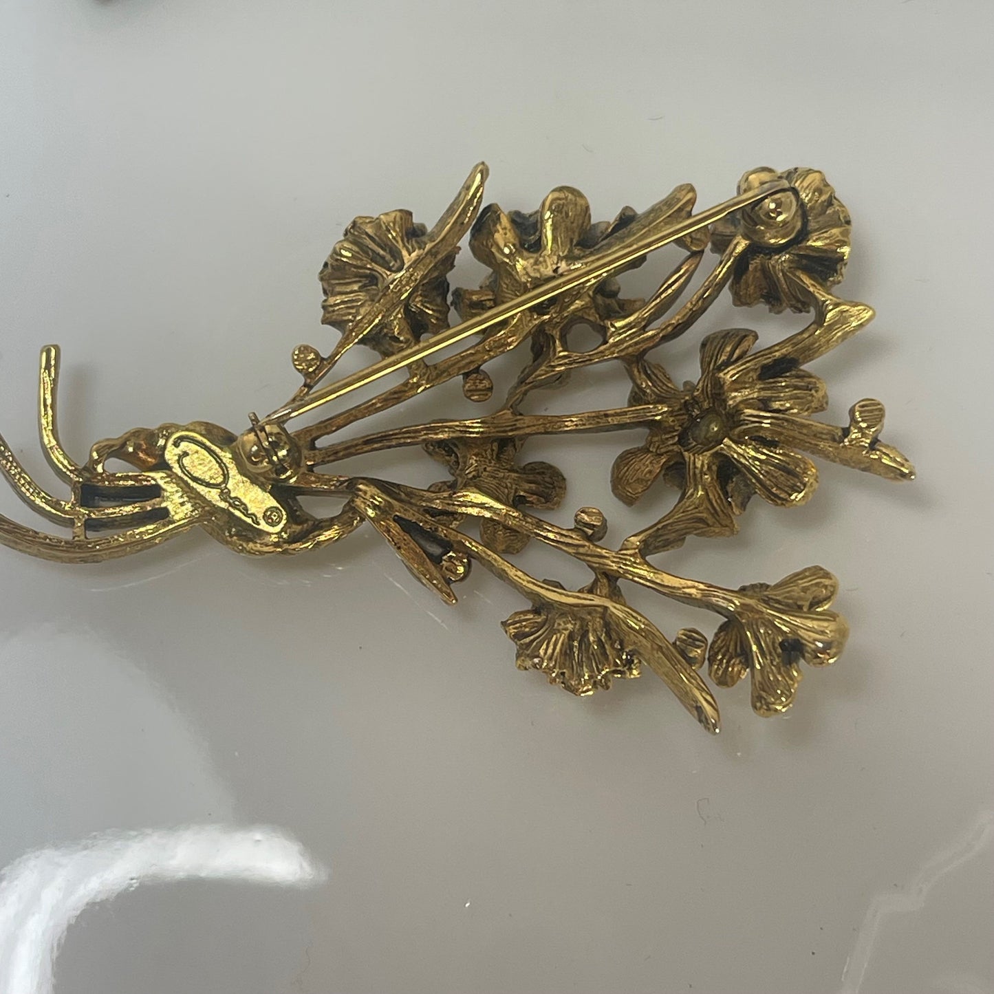 Oscar de la Renta Vintage Pin Antique Designer Gold Brooch for Women Ornate Flower Bouquet OSP-Bouquet Limited Stock