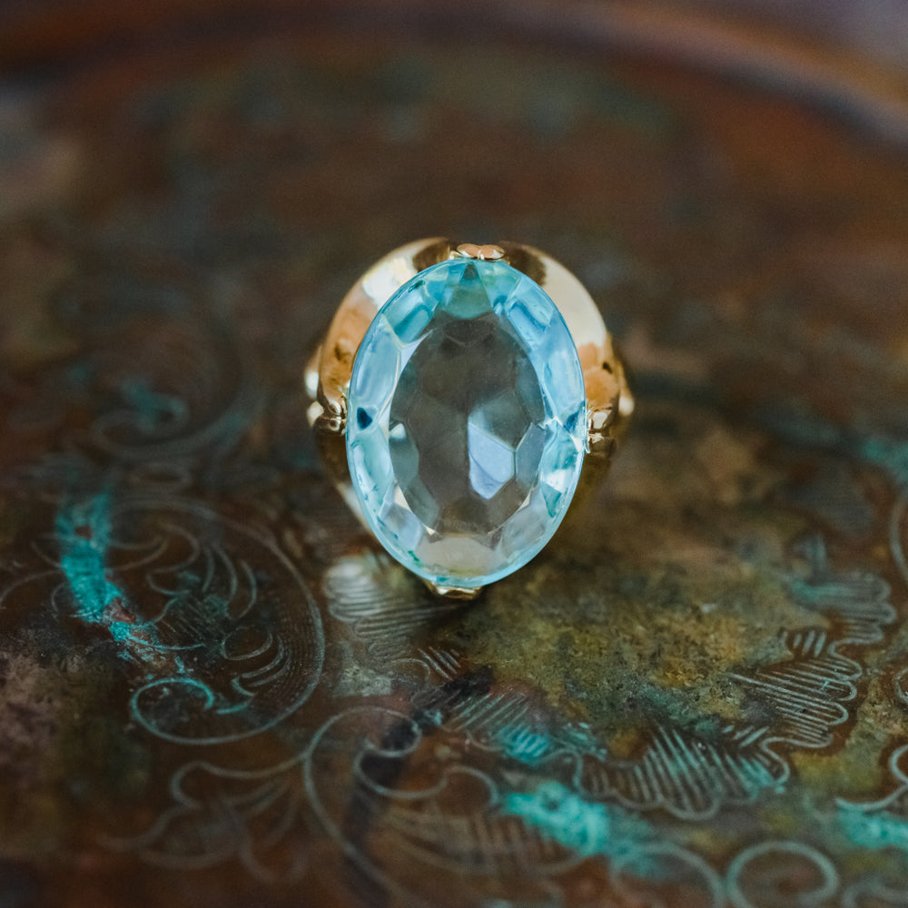 Vintage Cocktail Ring Aquamarine Oval Cut Austrian Crystal 18k Yellow Gold Electroplated