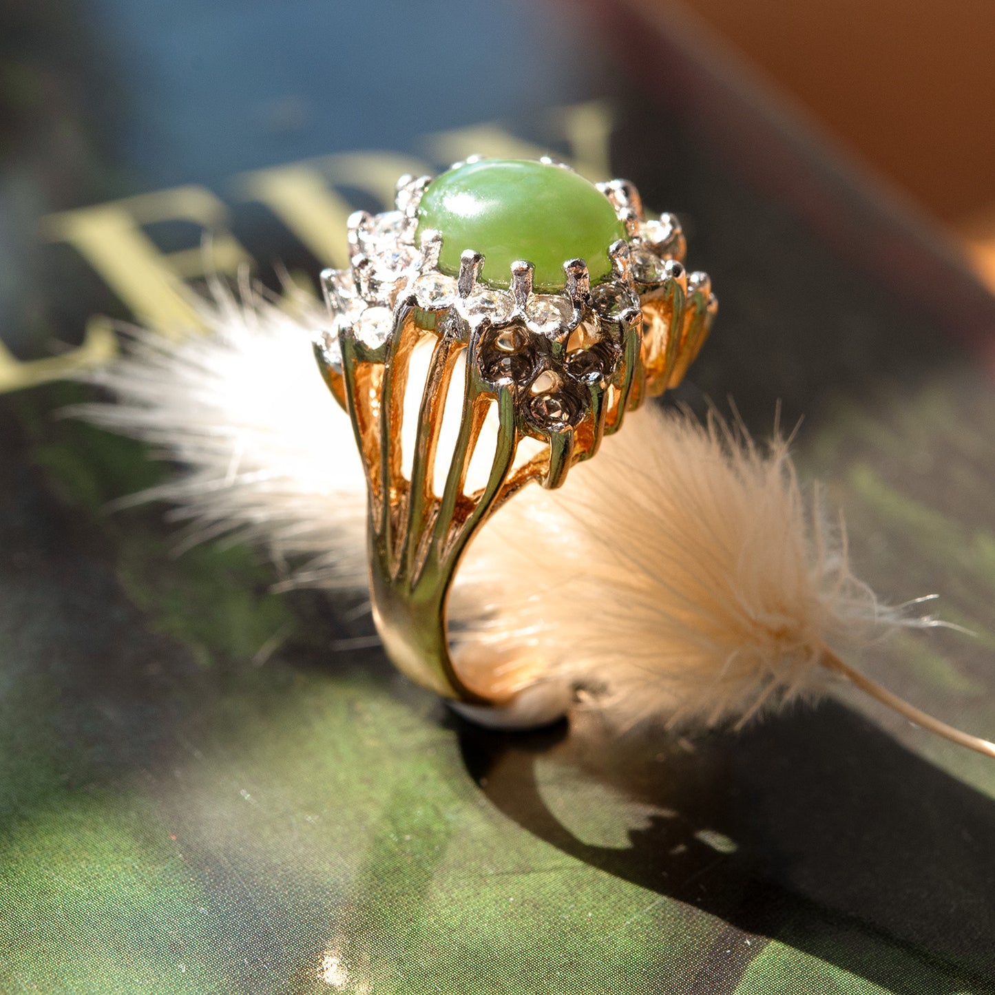 Vintage Ring Genuine Stone or Austrian Crystal Cocktail Ring 18k Gold Antique Womans