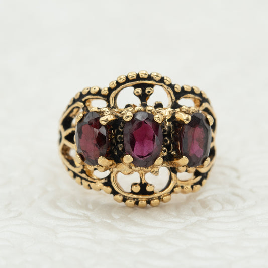 Vintage Ring Austrian Crystal Cocktail Ring Antique 18k Gold Womans Jewelry