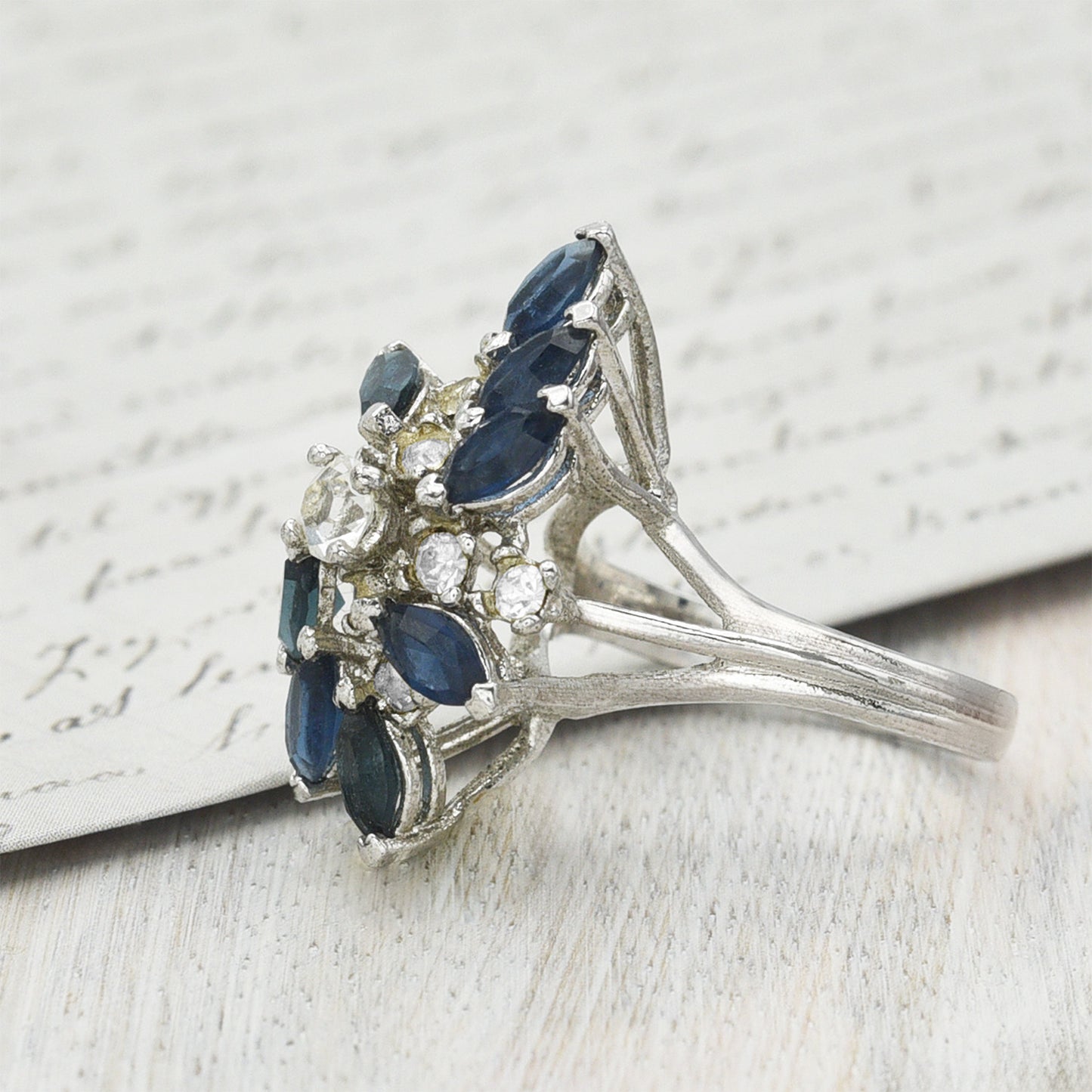 Vintage Jewelry Austrian Crystal Cocktail Ring 18k White Gold Electroplated