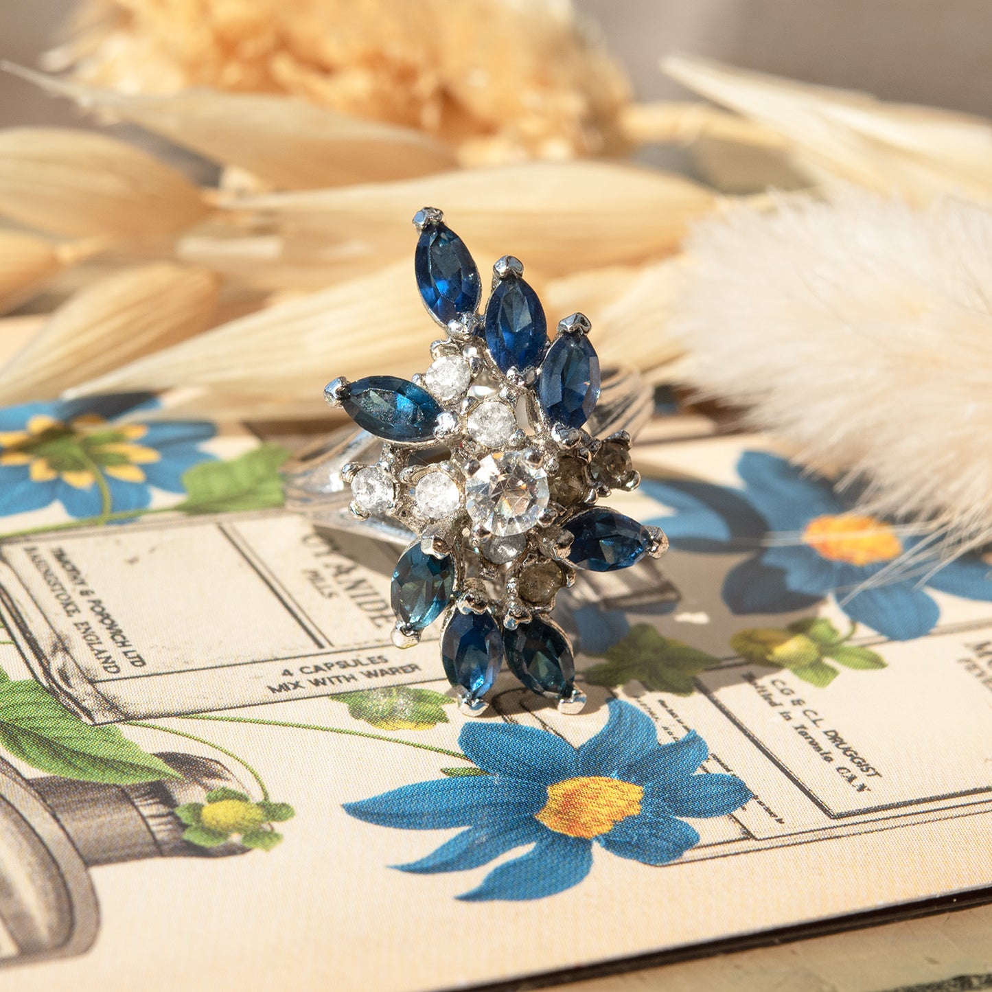 Vintage Jewelry Austrian Crystal Cocktail Ring 18k White Gold Electroplated