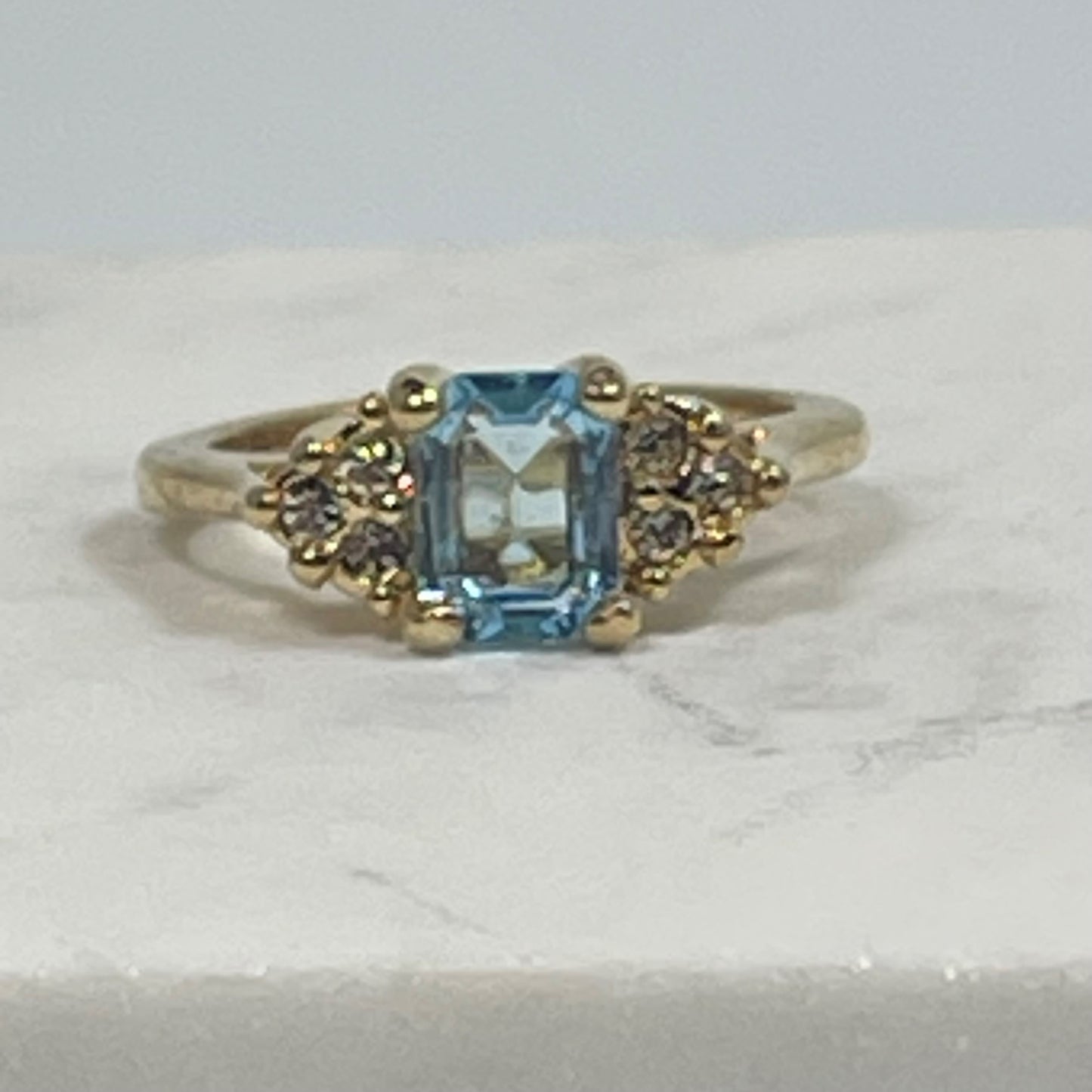 Vintage Ring Clear Austrian Crystals 18k Yellow Gold Electroplated Womens Birthstone Made in USA