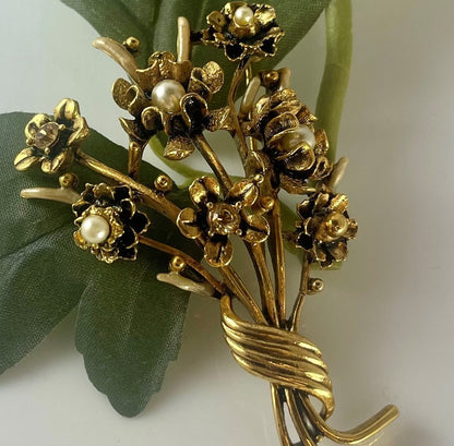 Oscar de la Renta Vintage Pin Antique Designer Gold Brooch for Women Ornate Flower Bouquet OSP-Bouquet Limited Stock