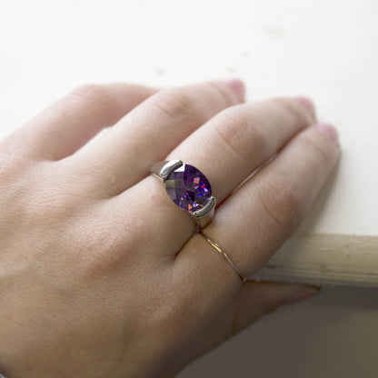 Vintage Jewelry Amethyst Austrian Crystal Ring 18k White Gold Electroplated Ring Made in USA
