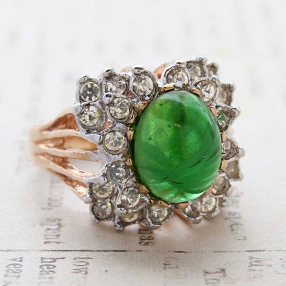 Vintage Emerald Green Crystal Cabochon Stone & Clear Crystal Ring in 18kt Yellow Gold Electroplate