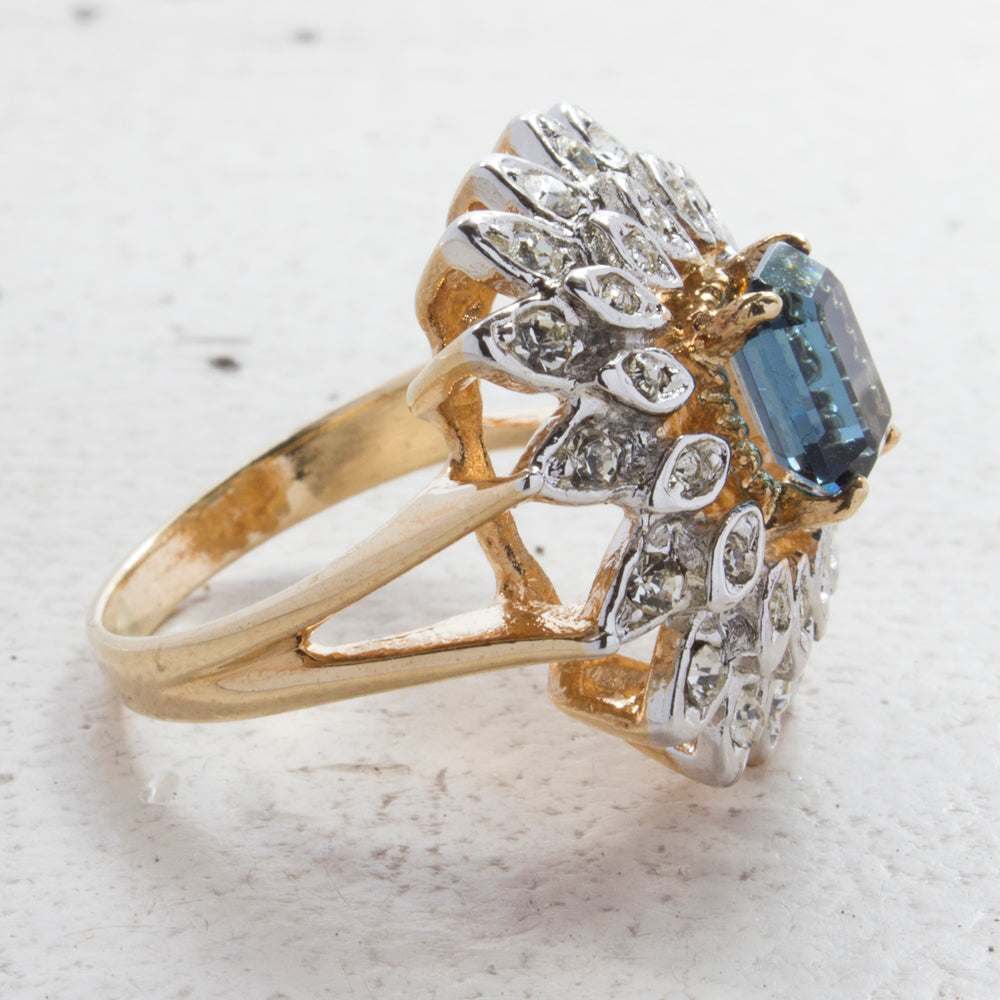 Vintage Ring Sapphire Crystal Surrounded by Clear Crystal 18kt Yellow Gold Electroplated