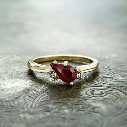 vintage-ruby-clear-Austrian-crystals-gold-plated-ring