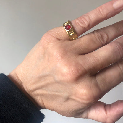 vintage-ruby-Austrian-crystal-ring-brushed-gold-plated