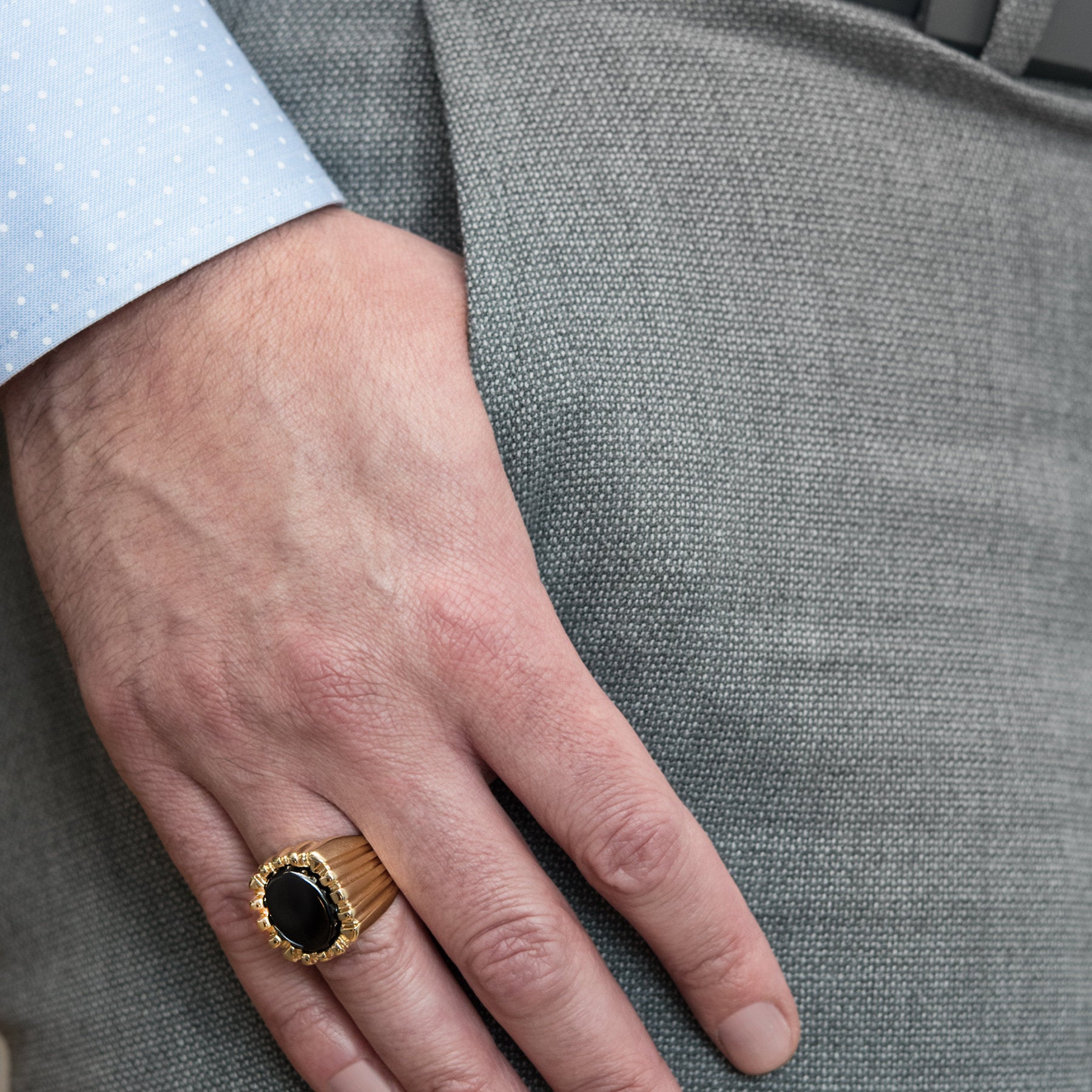 vintage-men's-ring-genuine-sodalite-gold-plated