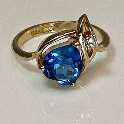 Vintage Ring Blue Sapphire Swarovski Crystal Heart Ring 18k Gold  R2339