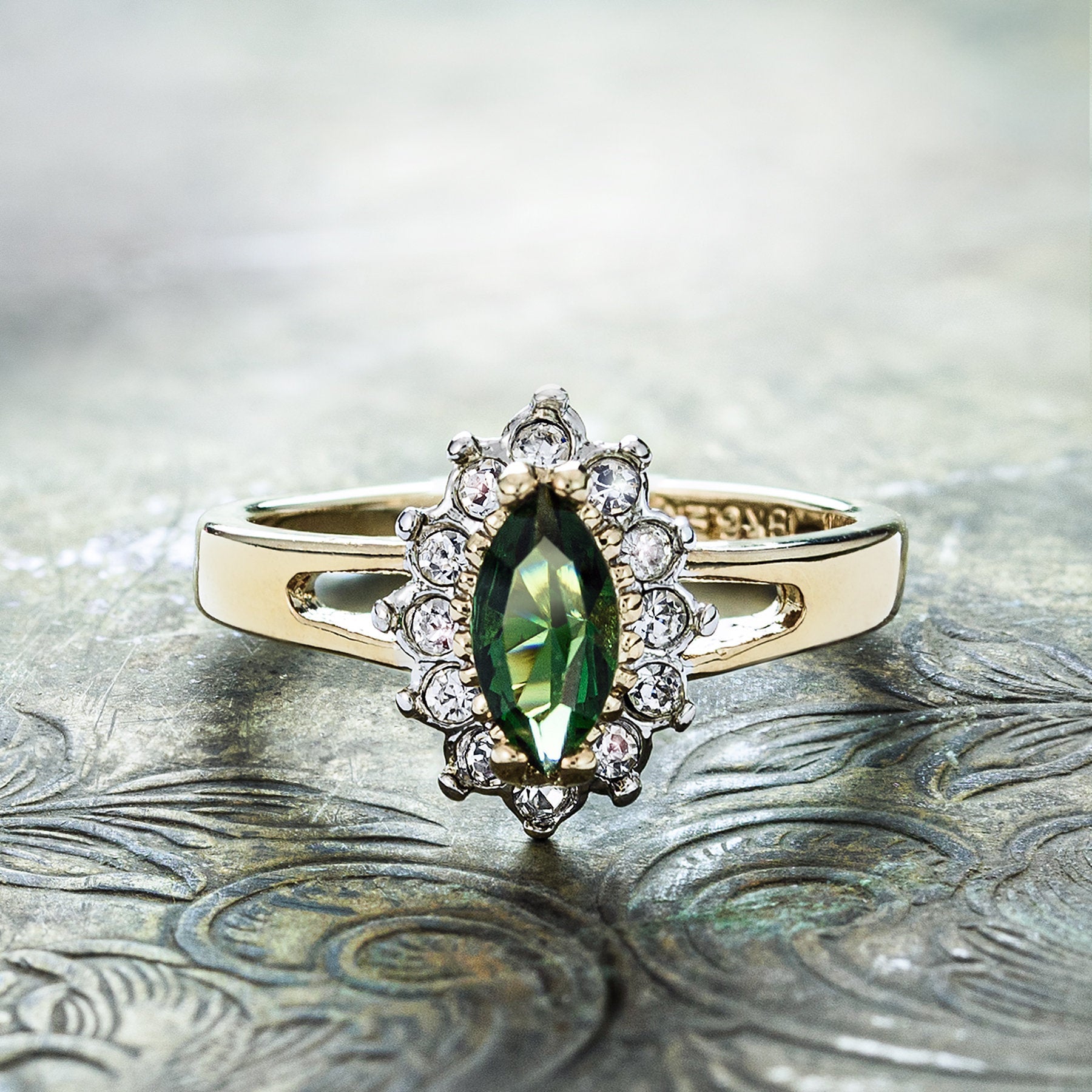 vintage-green-tourmaline-clear-Austrian-crystal-gold-plated-ring