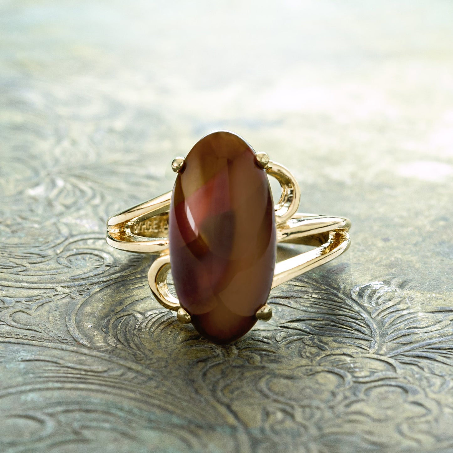vintage-imitation-brown-coral-gold-plated-cocktail-ring