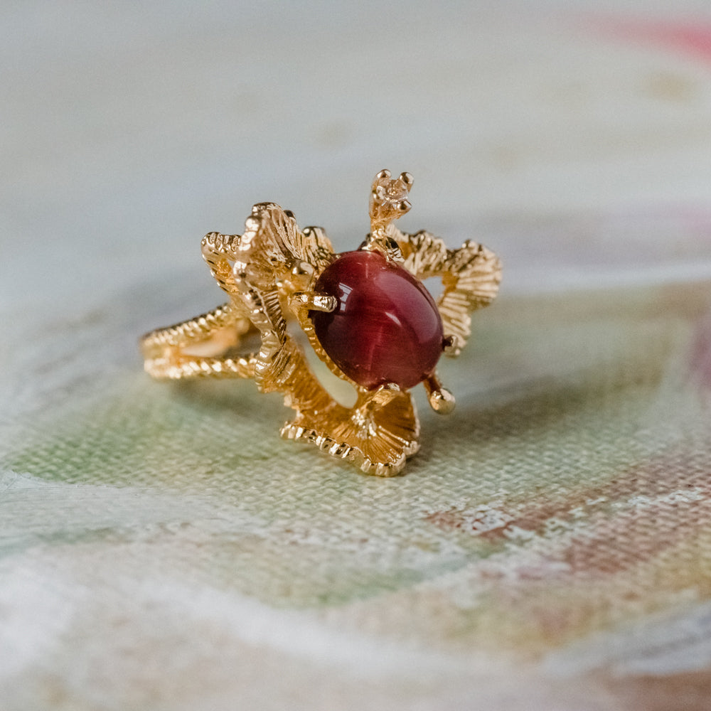Vintage Ring Genuine Red Tiger Eye Ring and Swarovski Crystal 18k Gold Plated Womans Jewlry Tigerseye Size R247