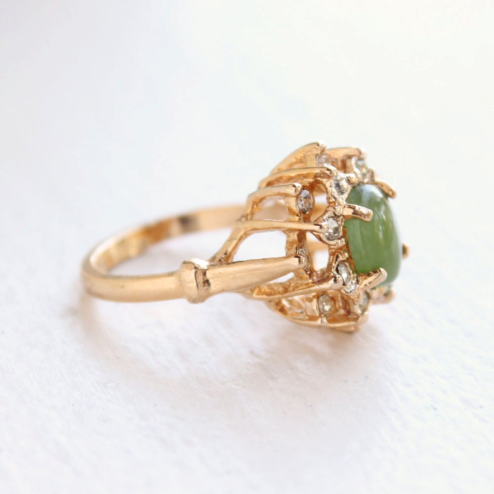 Vintage Ring Genuine Jade surrounded with Swarovski Crystals 18k Gold Antique Jewelry for Women #R174 - Limited Stock - Never Worn