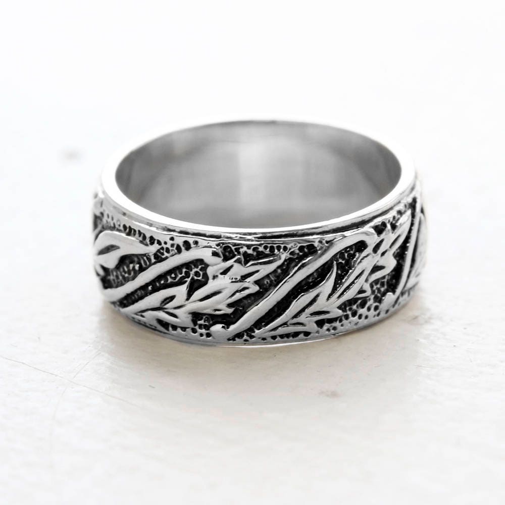 Vintage Ring Leaf Motif Band Ring 18k White Gold Silver Setting Antique Womans Jewelry R1000