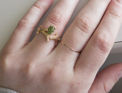 Vintage Ring Genuine Jade 18k Gold Twig Style Ring Antique Womans Jewelry R580 - Limited Stock - Never Worn