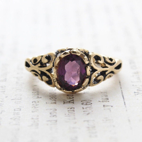 Vintage Ring Amethyst Crystal Ring Antique 18k Gold  R1597 - Limited Stock - Never Worn