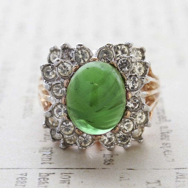 Vintage Ring Genuine Jade Cabochon Stone and Clear Swarovski Crystal Cocktail Ring 18k Gold Antique Womans R199