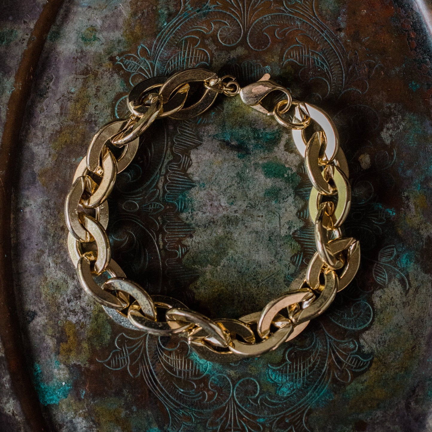 Vintage Ring Designer Oscar De La Renta Antique Gold Tone 7-1/2" Inch Link Bracelet #OS-B100-G Size: undefined