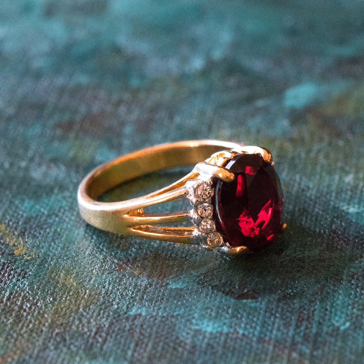 Vintage Ring 1980's Garnet Cubic Zirconia Ring with Clear Swarovski Crystals 18k Gold Size 10 Only R1664