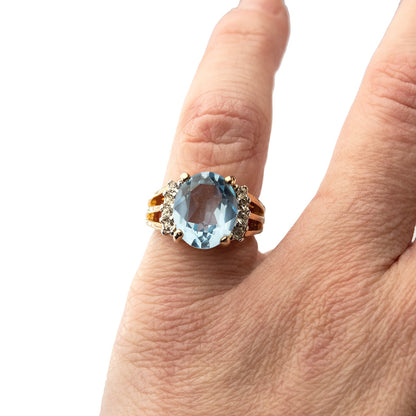 Vintage Ring 1980s Aquamarine Cubic Zirconia Ring Clear Swarovski Crystal 18k Gold Antique Womans Jewlery R1664 - Limited Stock - Never Worn