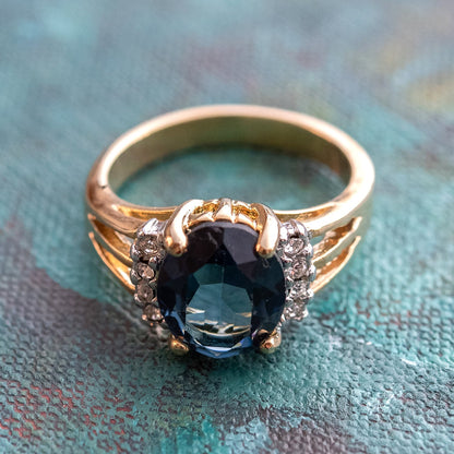 Vintage Ring 1980s Aquamarine Cubic Zirconia Ring Clear Swarovski Crystal 18k Gold Antique Womans Jewlery R1664
