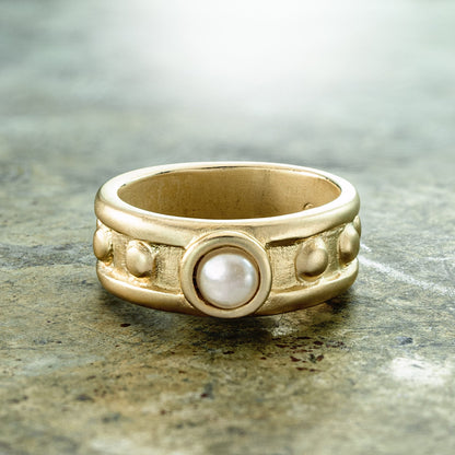 Vintage Ring 1970s Sapphire Cabocon Glass Ring 18k Brushed Gold September Birthstone #R3095