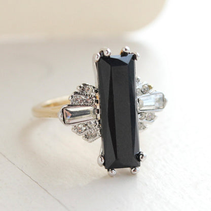 Vintage Ring Jet Black and Clear Swarovski Crystals Antique 18k Gold Womans Jewelry Handmade Ring#R1744 Size: 5