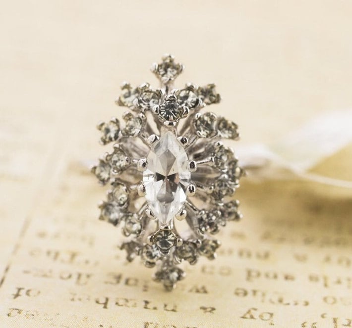 Vintage Ring Clear Swarovski Crystals 18k White Gold Silver Victorian Style Antique Womans Jewelry #R221 - Limited Stock - Never Worn