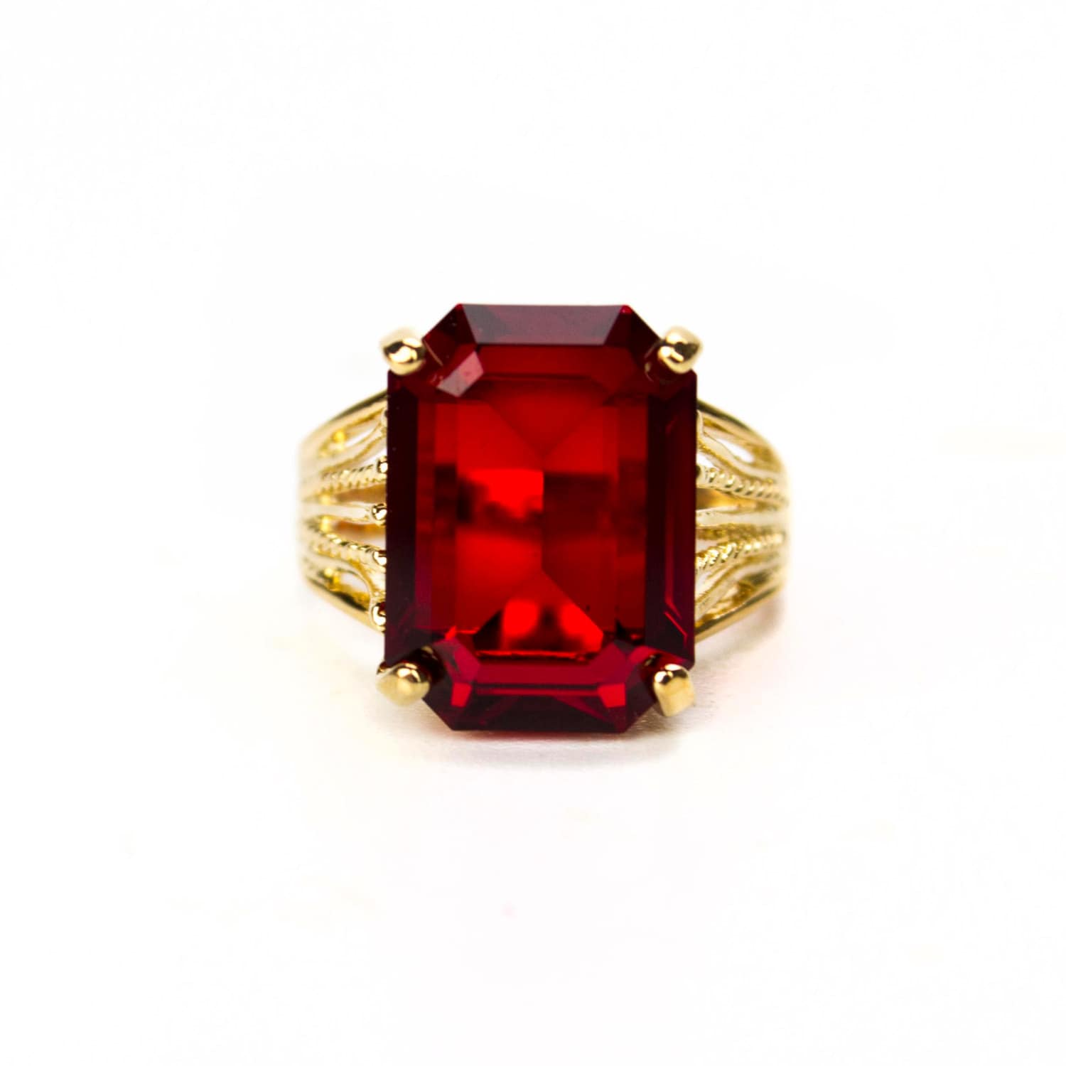 Vintage Ring 1970s Ruby Austrian Crystal 18k Gold Cocktail Ring #R694 - Limited Stock - Never Worn