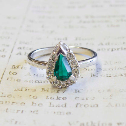 Vintage Ring Teardrop Emerald and Clear Swarovski Crystals 18k White Gold Silver  #R129 Size: 13
