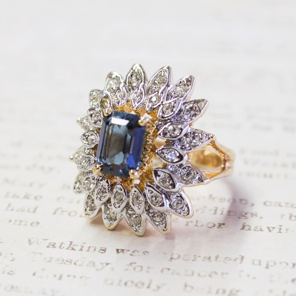 Vintage Ring 1970's Green Tourmaline and Clear Swarovski Crystals 18k Gold   #R1968-GTY