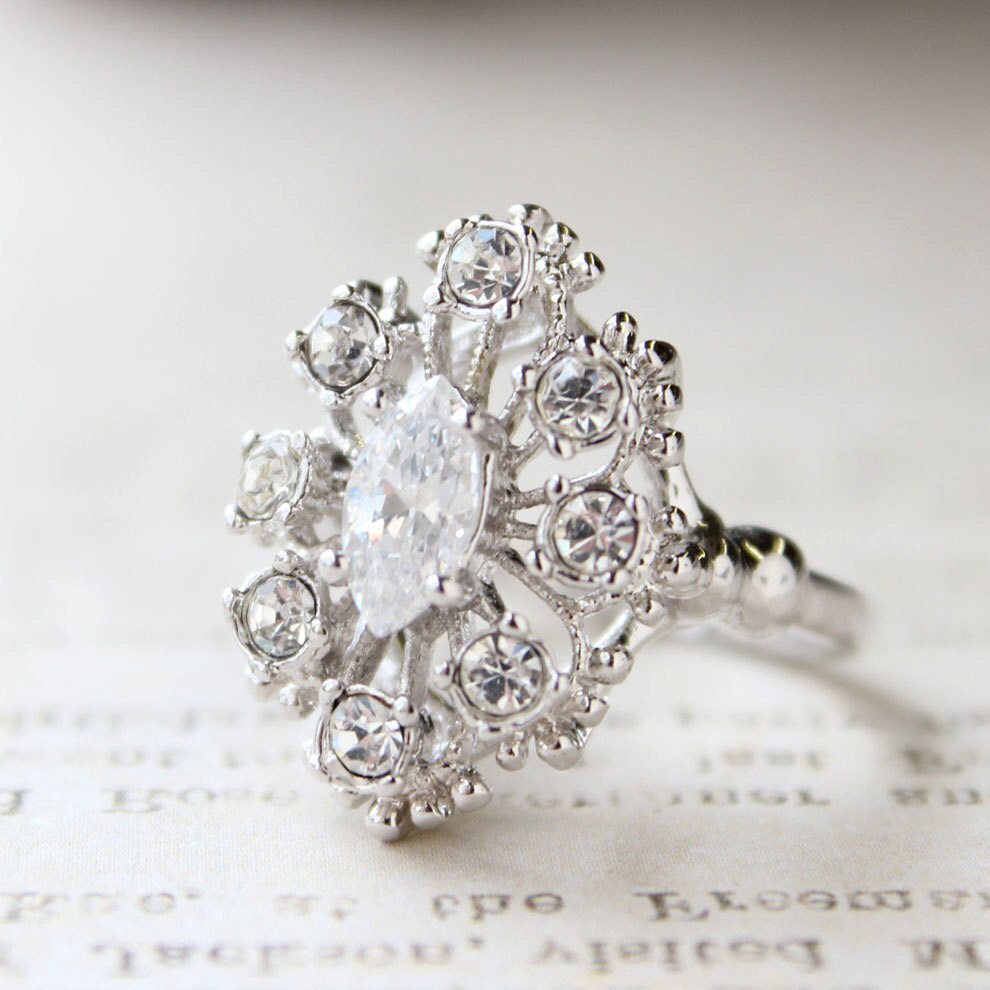 Vintage Ring Cocktail Ring Clear Swarovski Crystals Filigree 18kt White Gold Silver Edwardian Style #R250 - Limited Stock - Never Worn