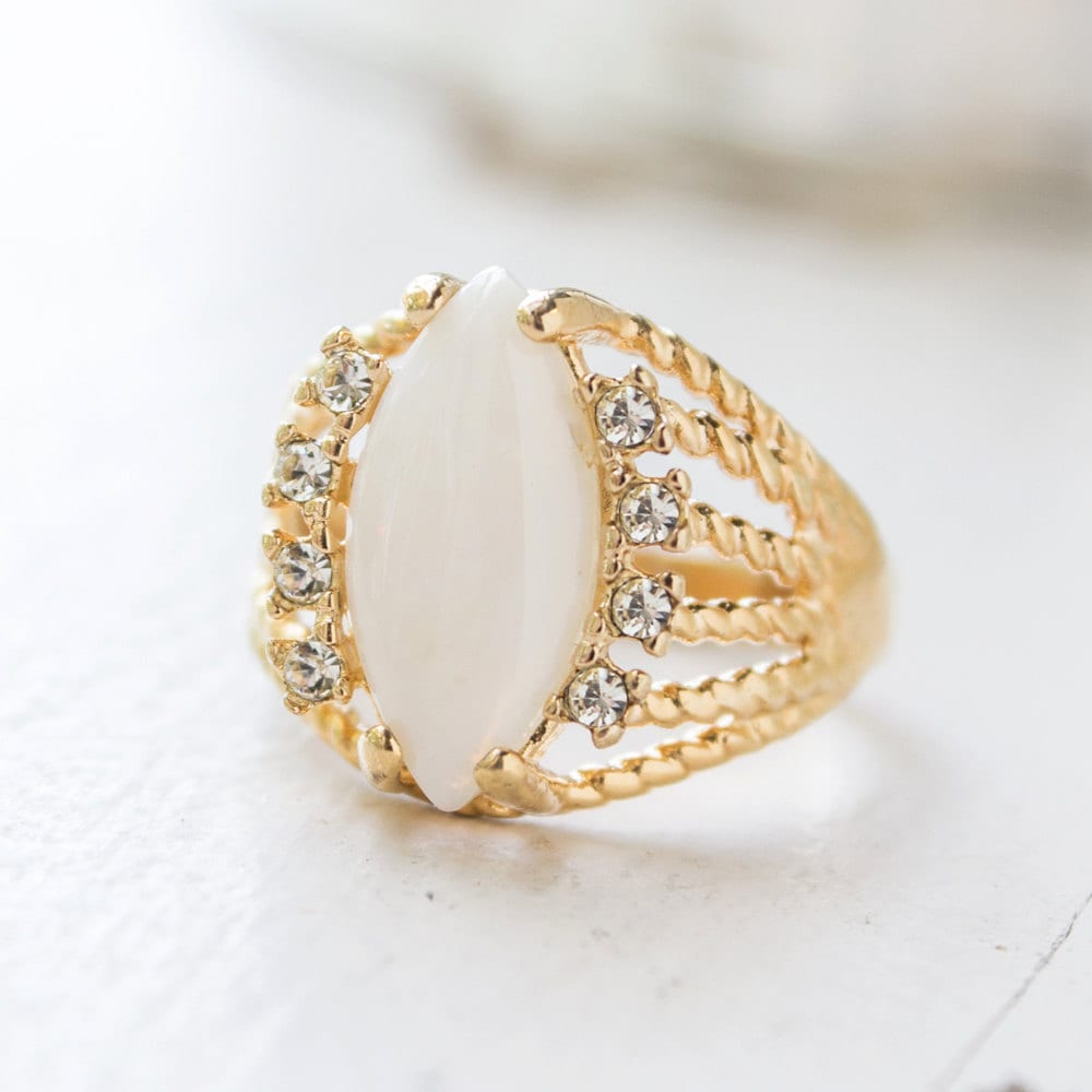 White Opal Ring Archives - Divya Shakti Online