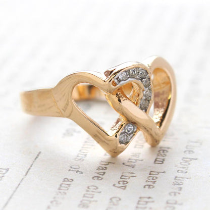 Vintage Clear Austrian Crystal Double Heart Ring 18k Yellow Gold Electroplated Made in the USA Size: 5
