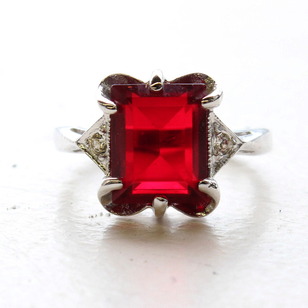 vintage ruby ring-july birthstone-vintage ruby ring