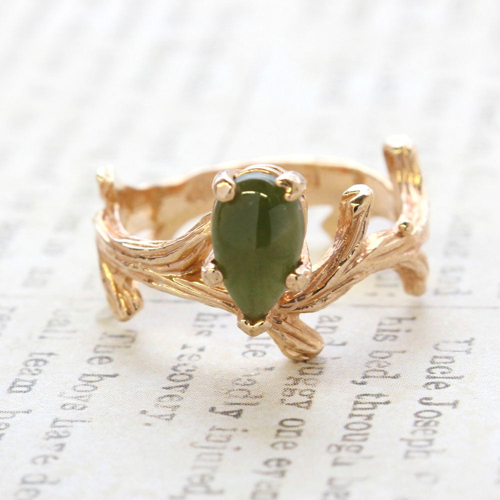 Vintage Ring Genuine Jade 18k Yellow Gold Electroplate Twig Style Band Ring made in the USA